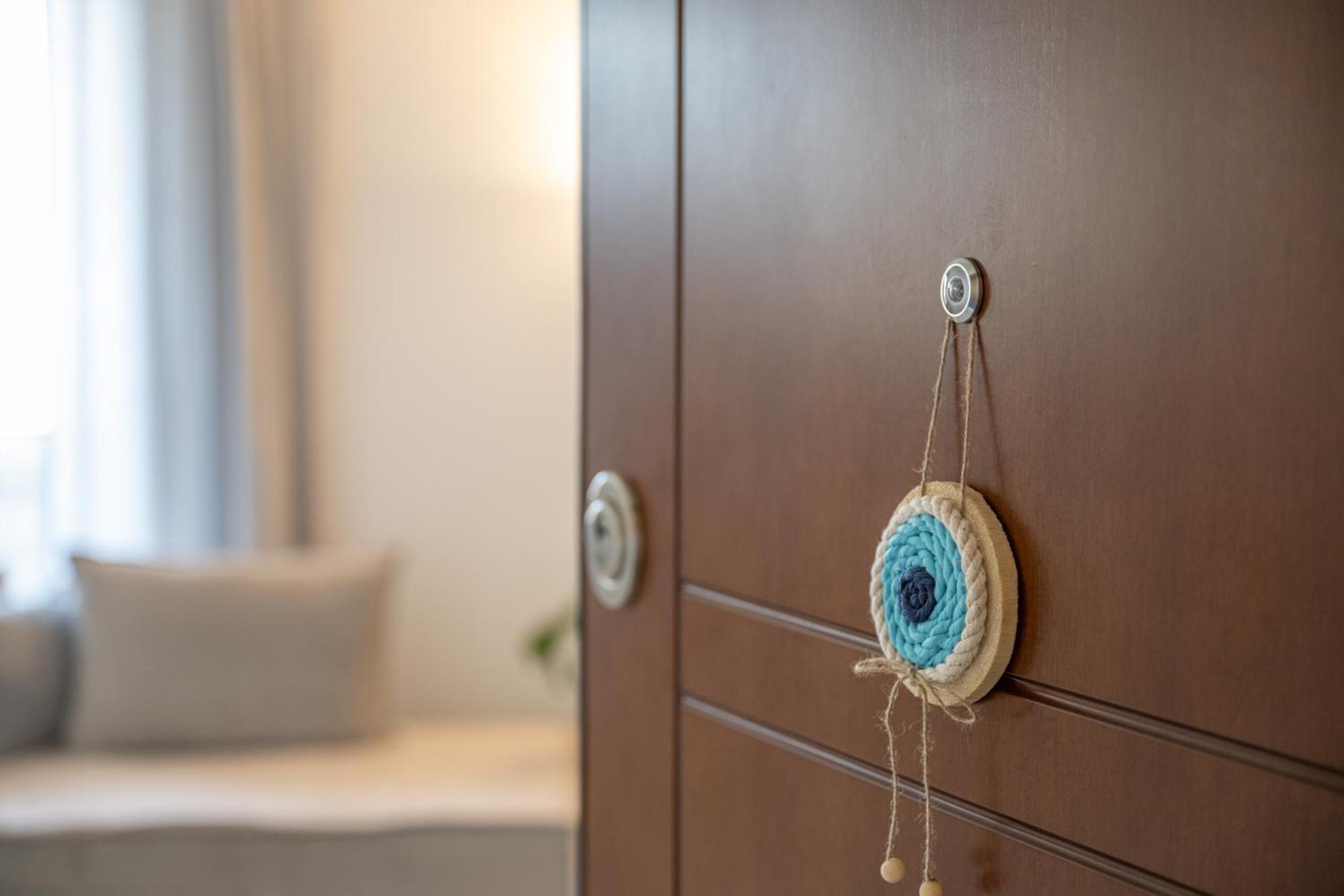 Nesto Athens Airport Den Apartment *